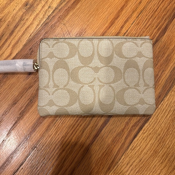 Coach Corner Zip Wristlet - Picture 4 of 6